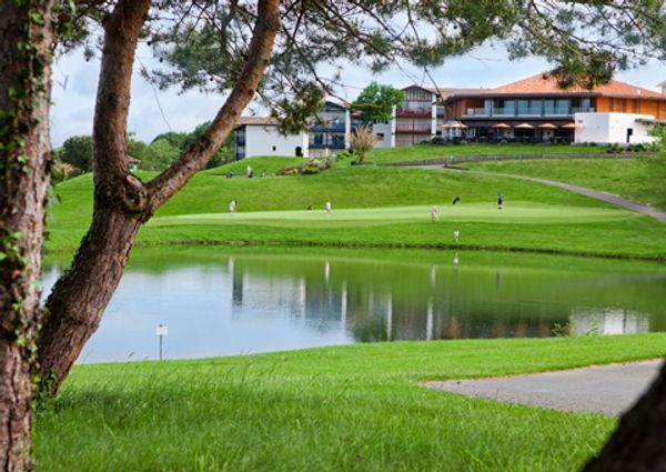 Appartement à Bassussarry, France 7 nuits minimum.