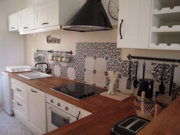 Chambre privée dans un charmant appartement au pied de la montagne Sainte-Victoire