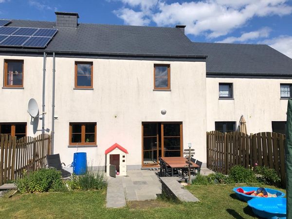 Maison familiale en Ardenne belge (vacances scolaires et Août 2025)