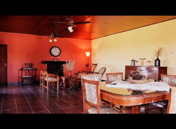 casa a Colonia Porvenir, Argentina