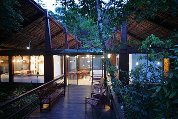 Barra do Una - Luxurious beach house craved in the rain forest.