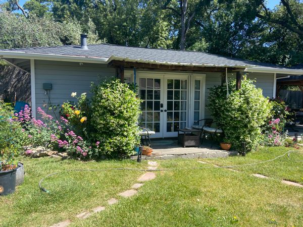 La maison de Jeannie and Doc