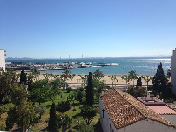 Piso moderno centrico con magníficas  vistas al Mar