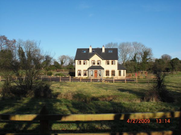 Detached house on 11 acres near Shannon Airport and Kerry Airport.