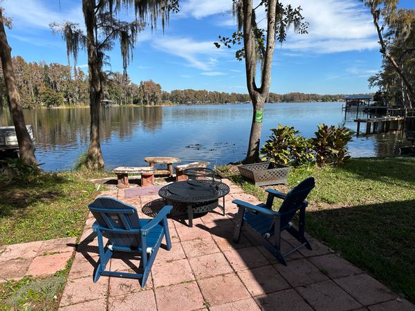 Lakefront 5 bedroom modernized Cabin. Central AC/heat. Dock. No GP.