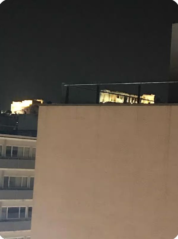 Doctors Penthouse near Acropolis. Exchange with secondary home or GP only please.