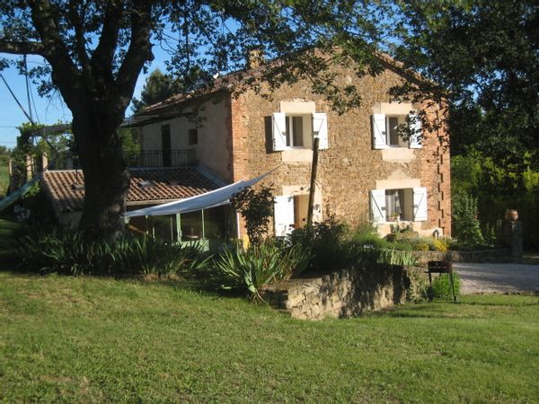Maison de charme en Provence avec piscine proche Aix en Provence
