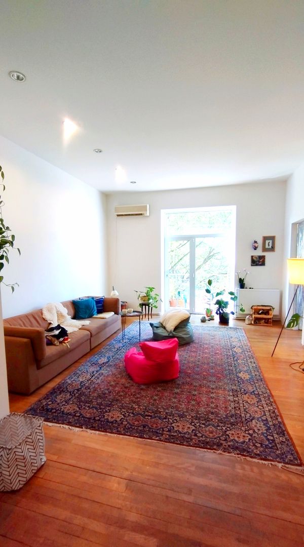 Lea's house