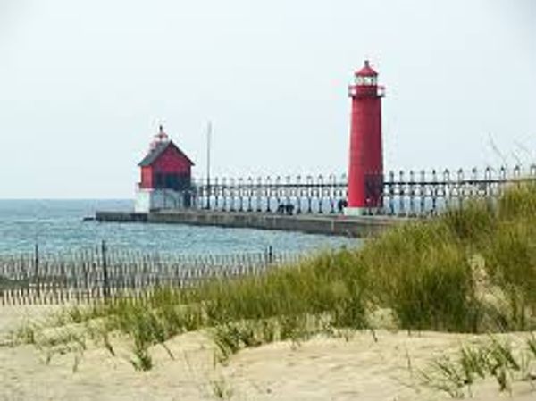 Adorable home in the vacation town of Grand Haven