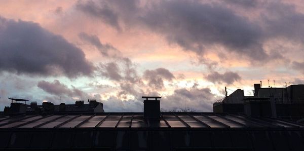 Un appartement calme et lumineux à deux pas du Père Lachaise