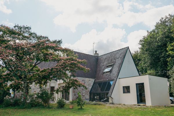 Maison D'architecte  En Bretagne SUD Proche rivière , dans un site protégé Natura 2000 ,