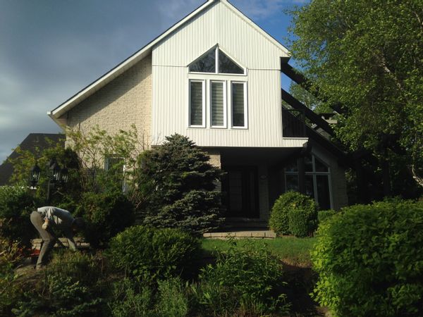 Beautiful large house in the Laurentides