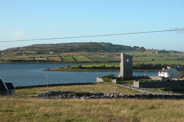House by sea, Co. Clare, Galway Bay, Ireland. sleeps 6+