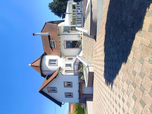 A la frontière Franco,Suisse,Allemande et des traditionnels marchés de Noël