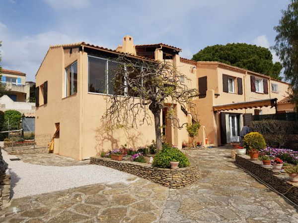Julien's house