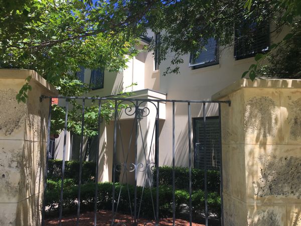 Casa di Nick And Elise