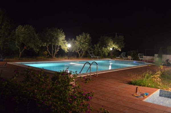 Stunning villa btwn ROME and NAPLES seaviews with large swimming pool