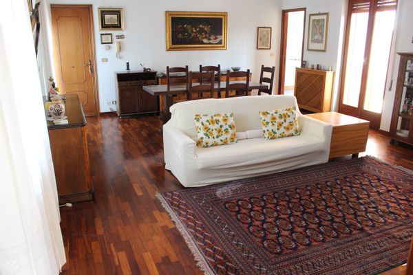 Stefano's house