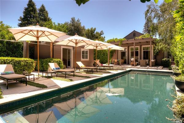 No guest point exchanges. Spa-like Oasis, heart of Napa Valley, California.