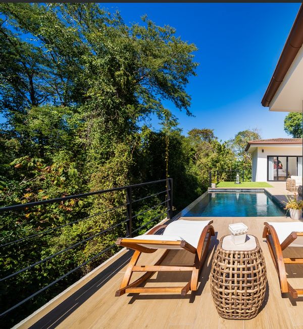 Playa Grande: Spacious Home in Gated Community, Near the Beach