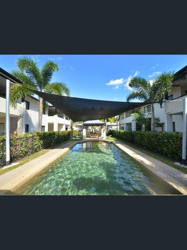 Modern apartment near tropical Cairns