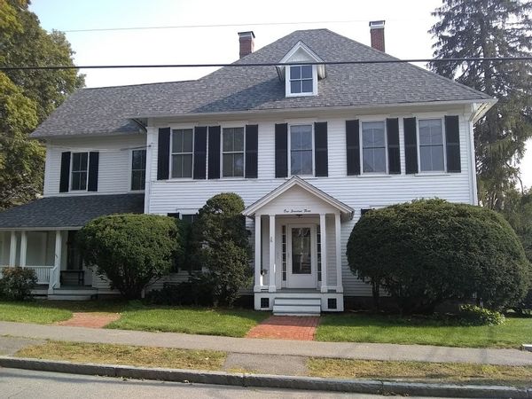 Casa di Reagan and Gilles