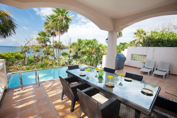 West End Villa (Central & Private)