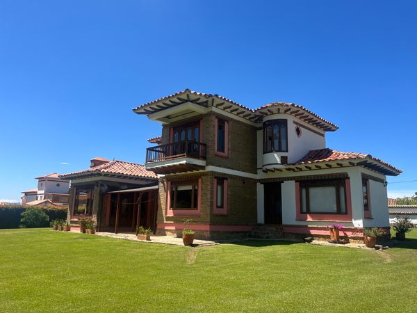 BIVIANA's house