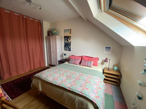 Chambre dans maison chaleureuse à 25 km de paris