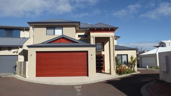 Lovable house in the CBD of Bunbury 800 mtr from the Indian Ocean