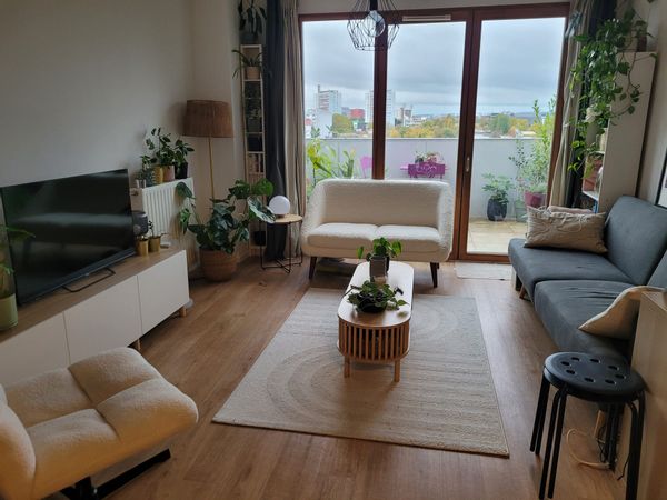 Appartement récent dans un éco quartier en bord de Seine au nord de Paris.