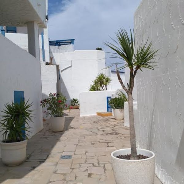 Sur les hauteurs, vue panoramique à 180°, calme et confort garantis