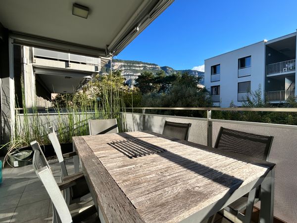 L’appartement de Corinne, Anthony, Julie et Élise
