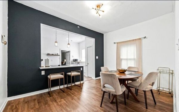 Spacious 3br Condo close to Riverwalk, shops and restaurants. Sleeps 6 people