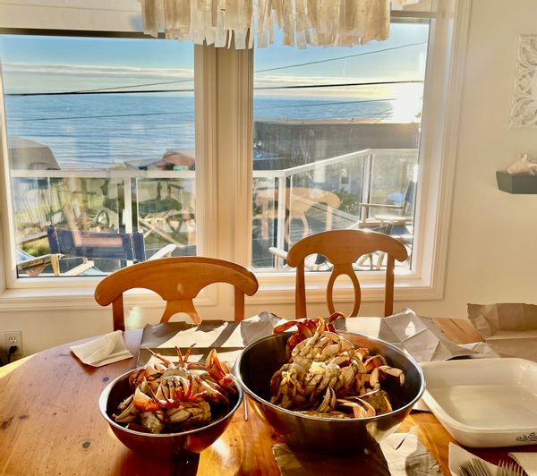 3 Bedroom Beach House with views in Beverly Beach