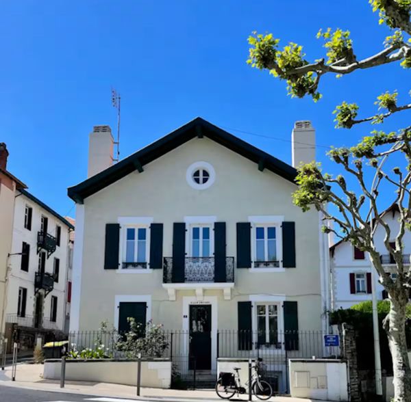 Biarritz T3 Calme+Parking +Côte des basques+Halles