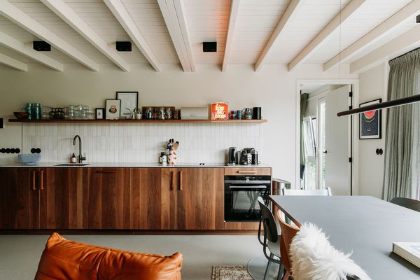 Renovated beach house with private garden | kidsproof