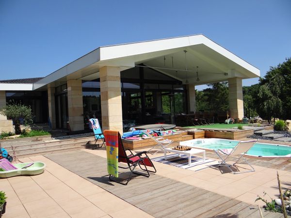 Design, Relaxation, Nature, Maison Contemporaine Vue Panoramique, SPA De Nage, Jacuzzi, Écran Cinéma