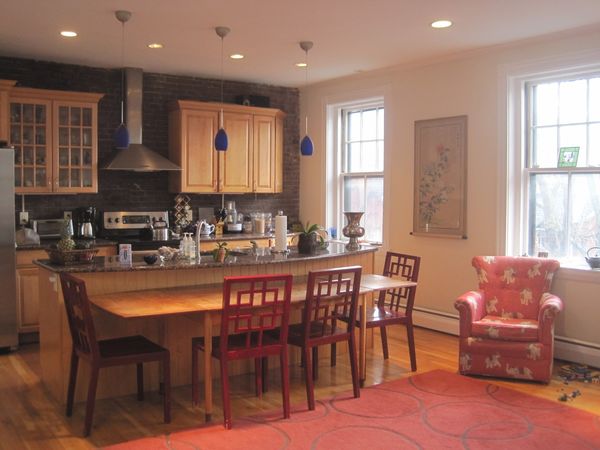 Boston Brownstone Penthouse, Right in the Heart of Boston