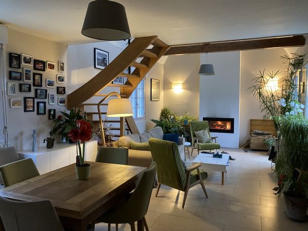 JOLIE MAISON EN VALLEE DE LA LOIRE A DEUX PAS DE LA VILLE D'ANGERS