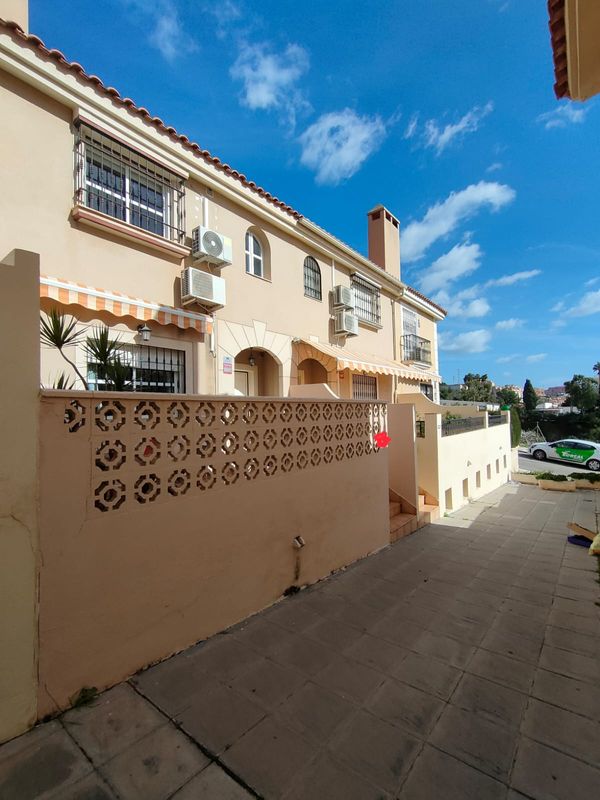 Villa a schiera a 5 minuti dalla spiaggia in Andalusia, Málaga