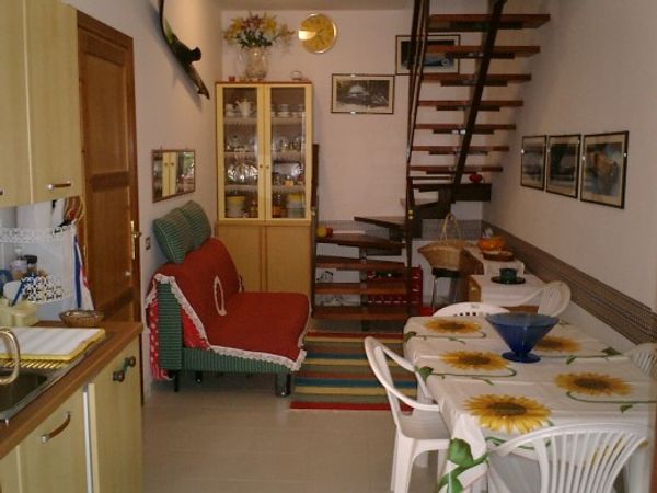 Casa di GIORGIO    A   VILLASIMIUS   SUD  SARDEGNA