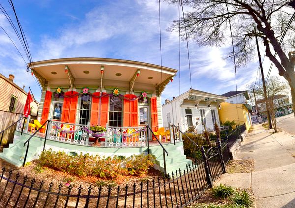 FLAVOR OF NOLA: 1860’s traditional Nola home