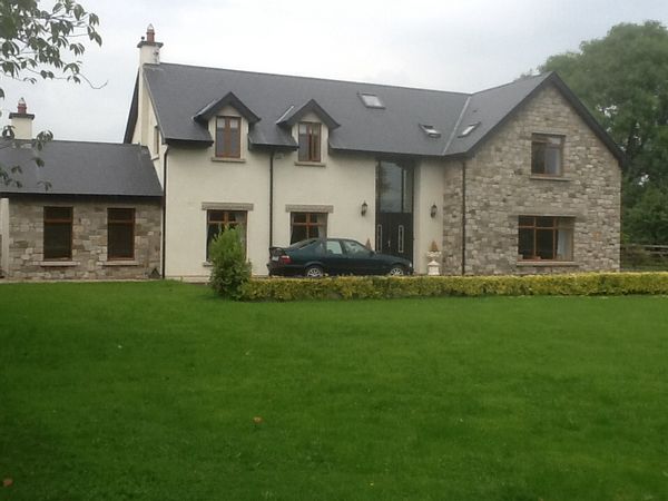 4 bedroom Family Country home in the Dublin suburbs. Co Kildare