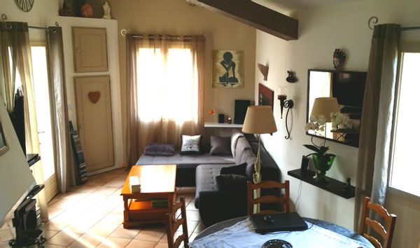La maison de Brigitte en Gp entre provence et Alpes. Dispo selon dates..