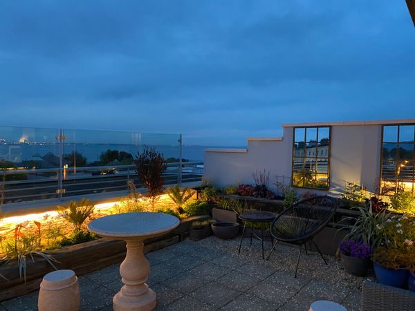 Seaview Penthouse Apartment