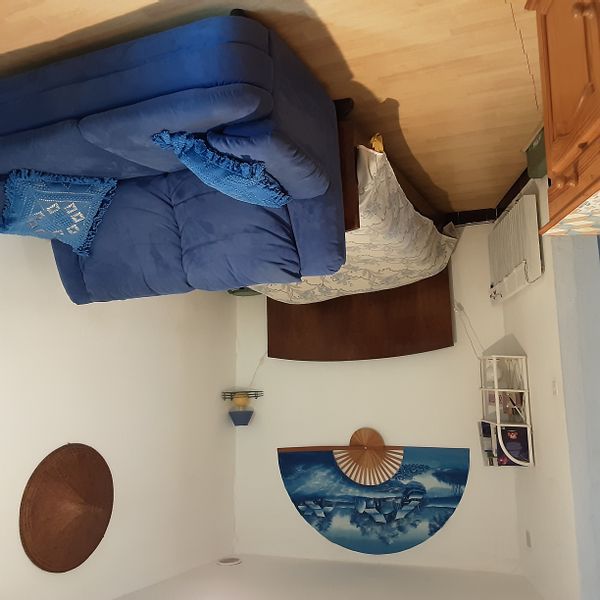 STUDIO "le jasmin" dans maison de village