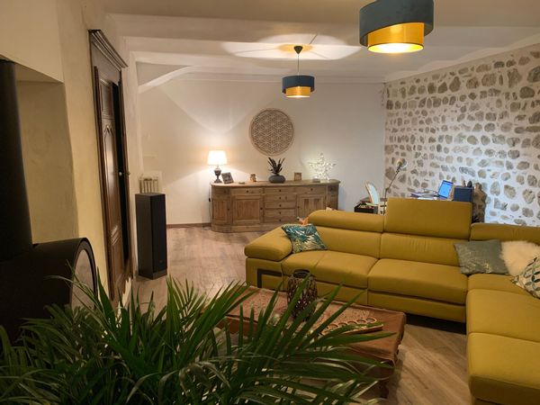 Maison au pied des montagnes - Calm and pleasant at the foothills of the mountains