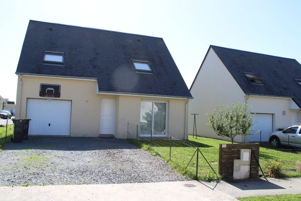 Maison de Daniel & Claire Léandre, Gustave & Line (Photos pas à jour – à refaire au printemps)