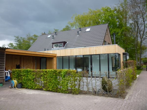 Comfortable familyhome 1 hr from Amsterdam